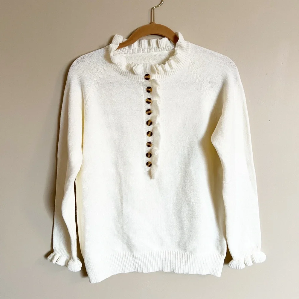 Women's Round Neck Button Down Knit Ribbed Sweater with Ruffles Size Small